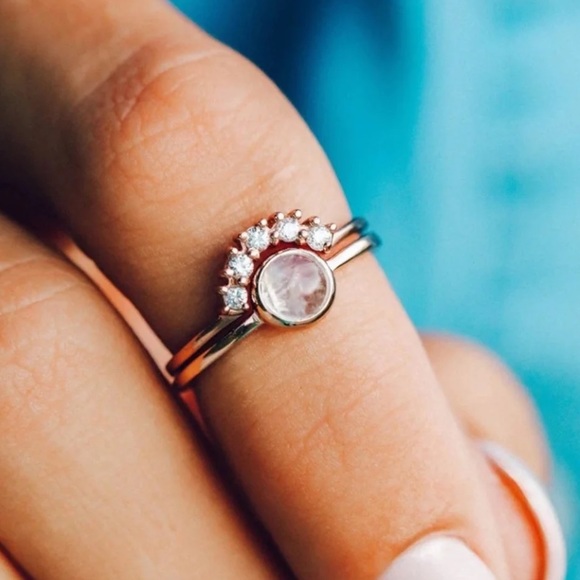PURA VIDA size 7 Rose Gold with Moonstone Nesting Ring - Picture 2 of 6
